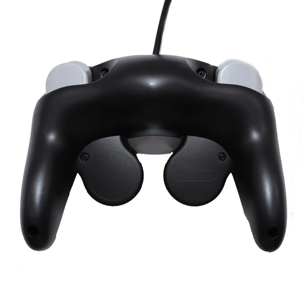 2-pack Wired Vibrating Game Controller for Nintendo Ngc / Wii - Available - White