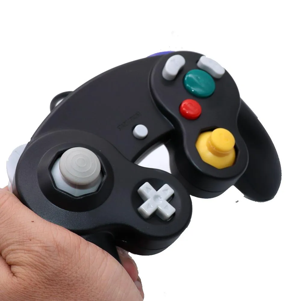 2-pack Wired Vibrating Game Controller for Nintendo Ngc / Wii - Available - White