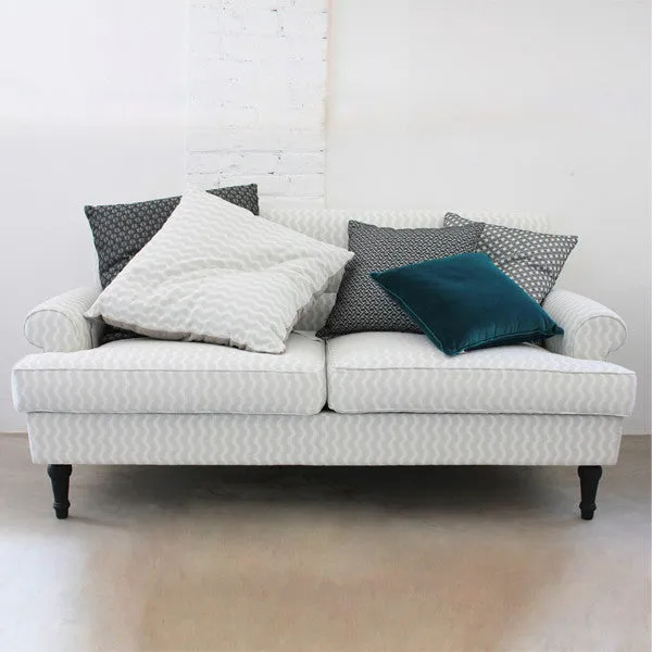 CARRE' CUSHION 242-13