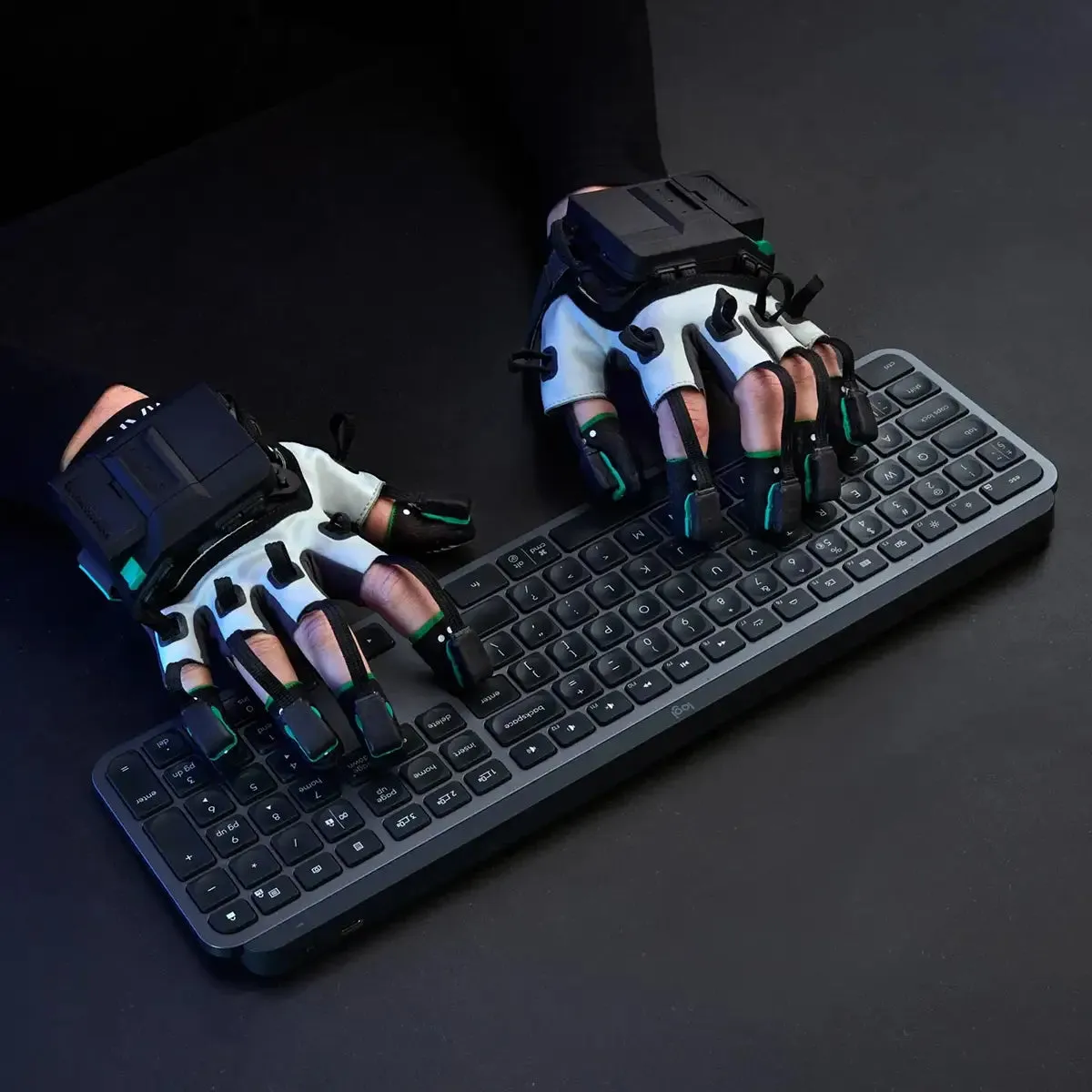 Quantum Metagloves by Manus - Mocap Fingertip Tracking Sensors