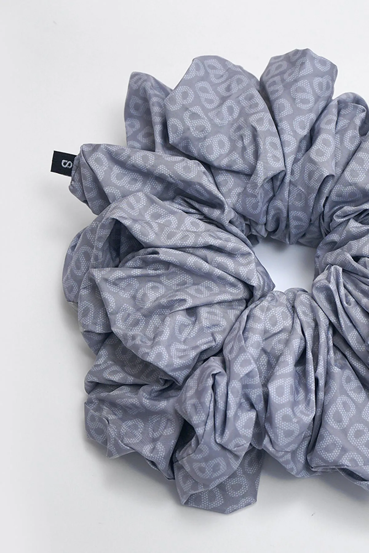 Tapis Scrunchie - Grey