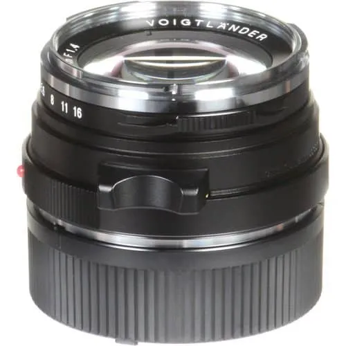 Voigtlander Nokton Classic 40mm f/1.4 MC Lens